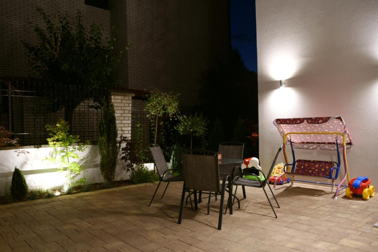 Appartement Vrnjacka Idila à Vrnjačka Banja Extérieur photo
